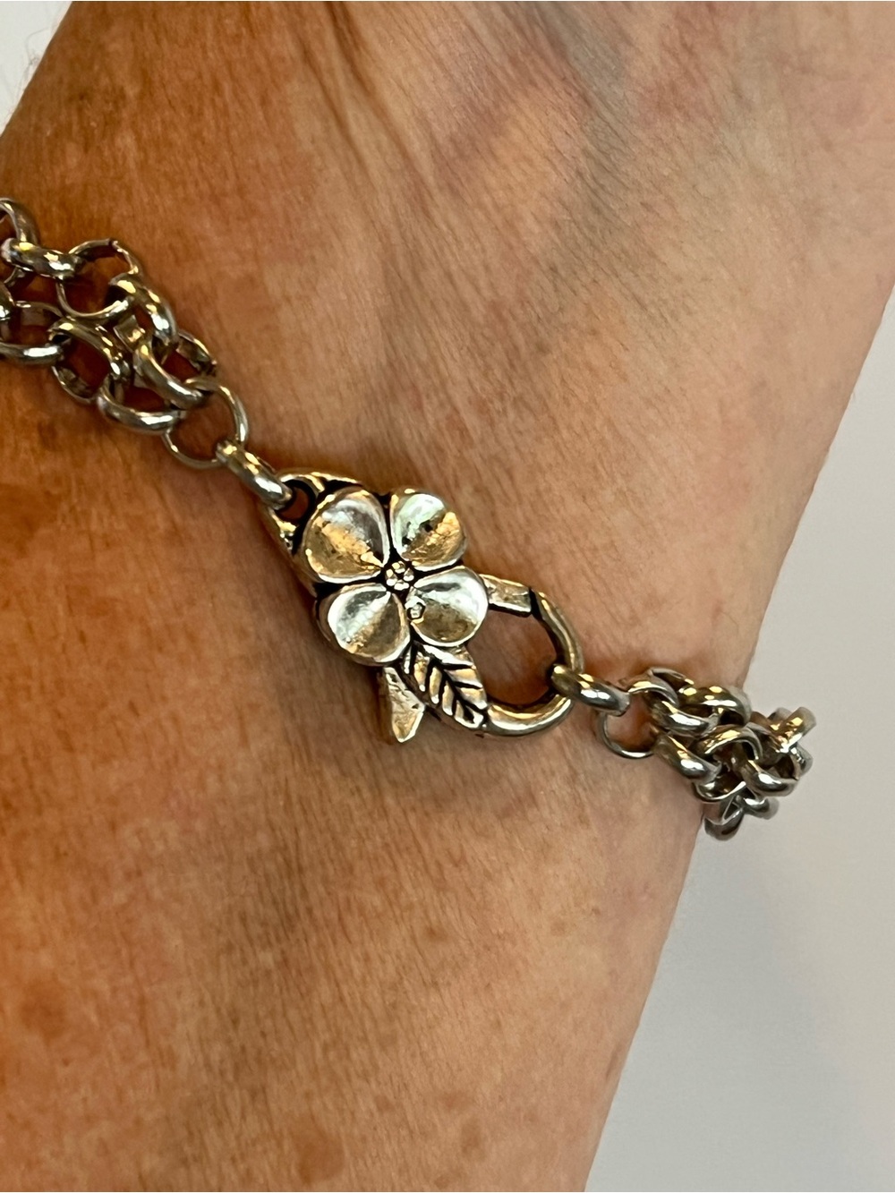 Glass Stone Bracelet - Picture 4 of 4